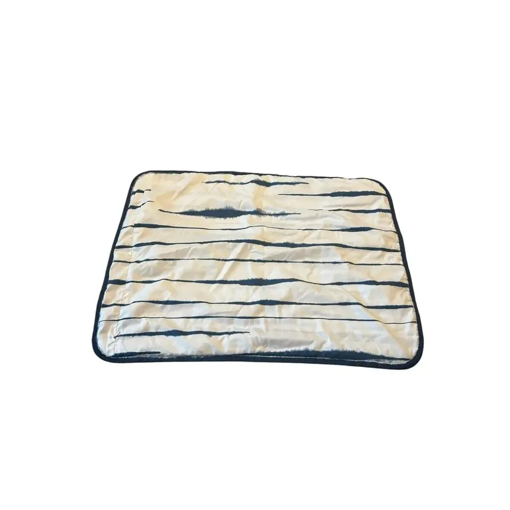 Blue & White Quilted Standard Pillow Sham Reversible Zipper Close